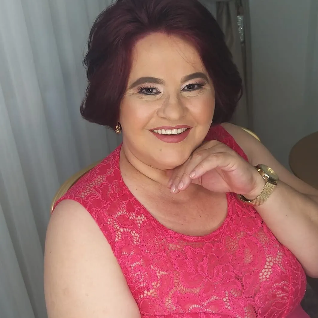 Tânia Souza